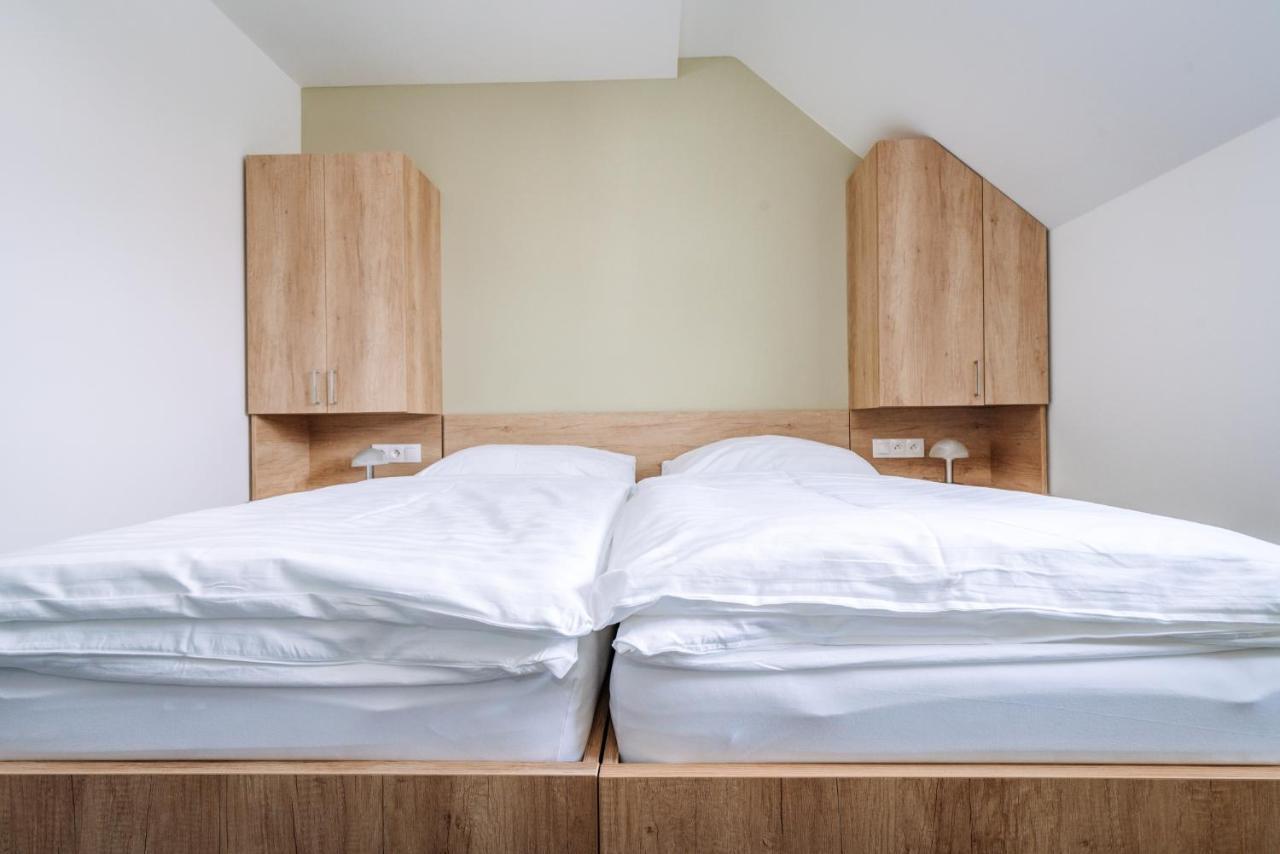 Aura VI Appartement Boží Dar Buitenkant foto