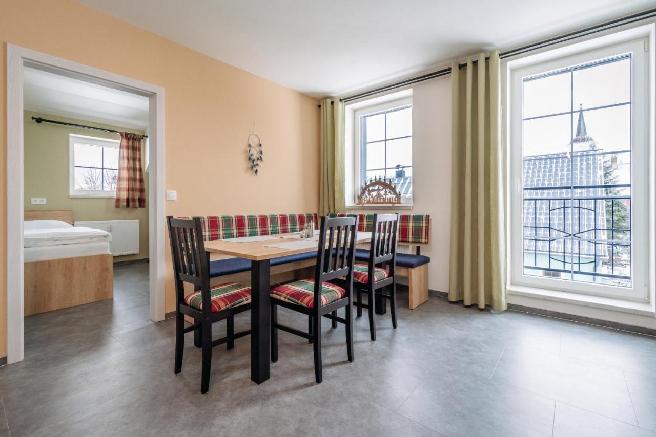 Aura VI Appartement Boží Dar Buitenkant foto